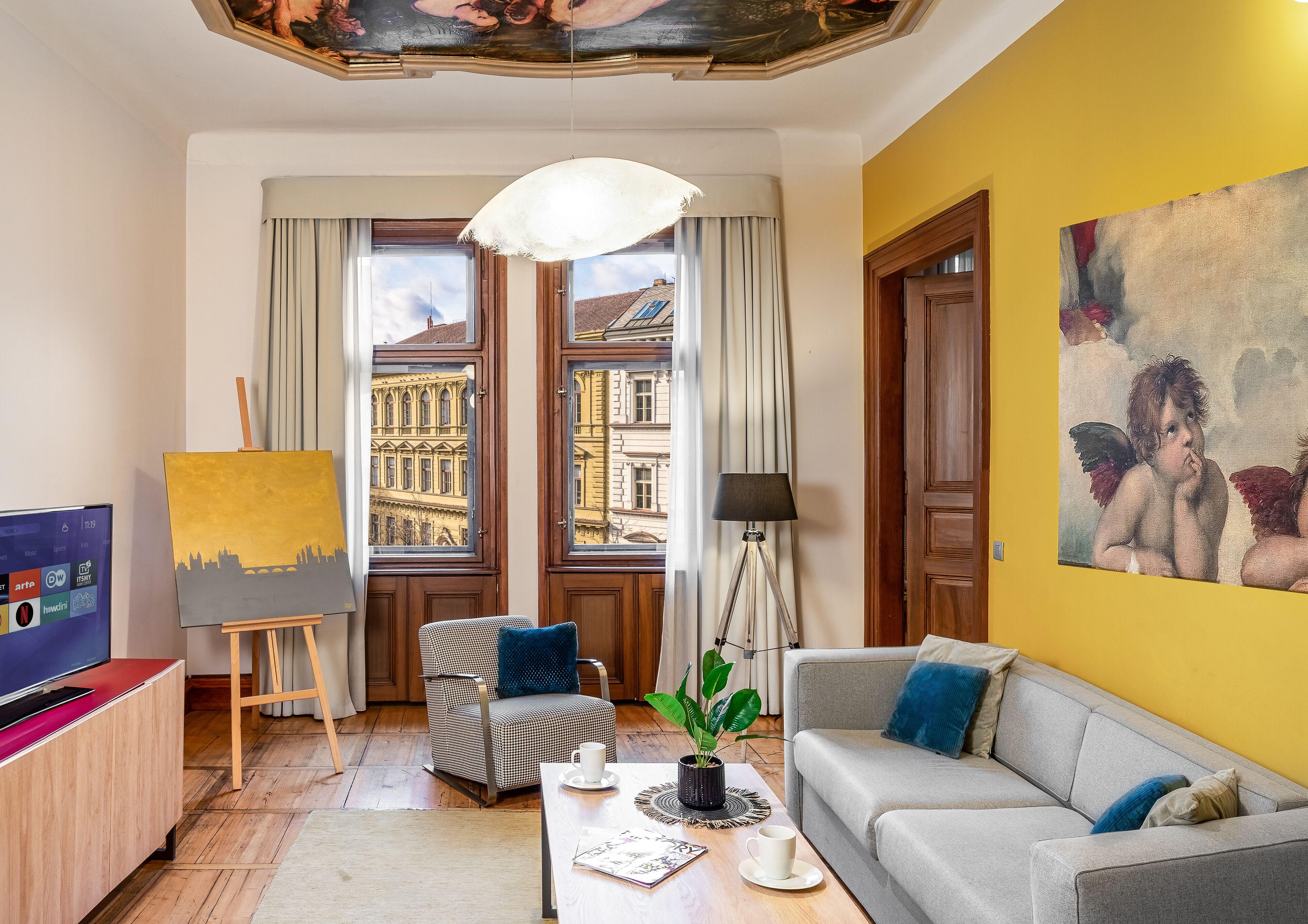 Art House Apartments By Adrez — Fotky 3